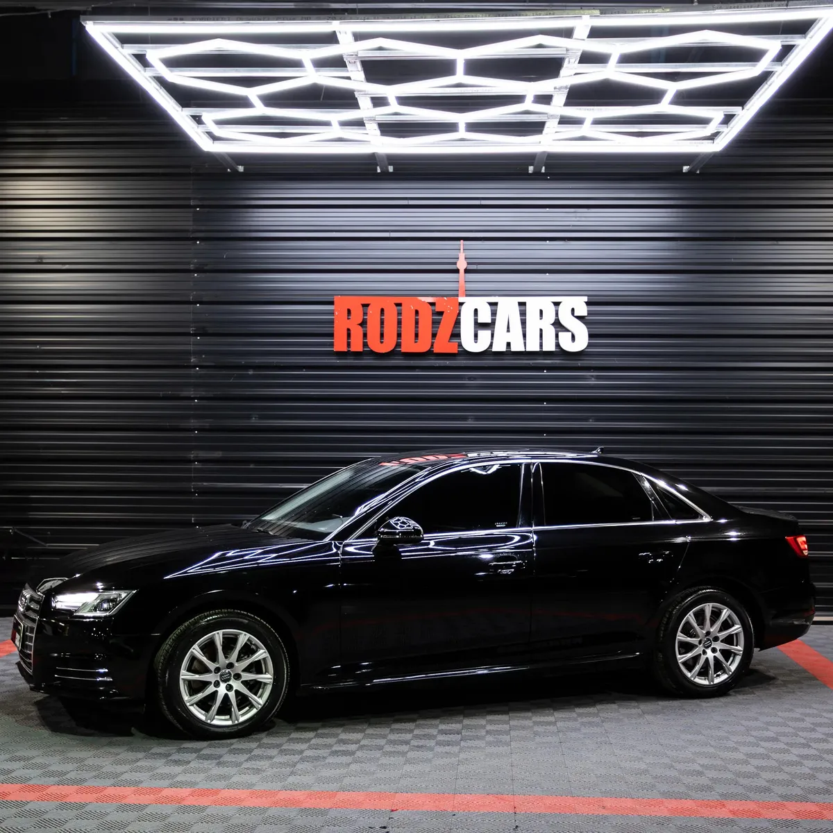 Audi A4 2.0T FSI